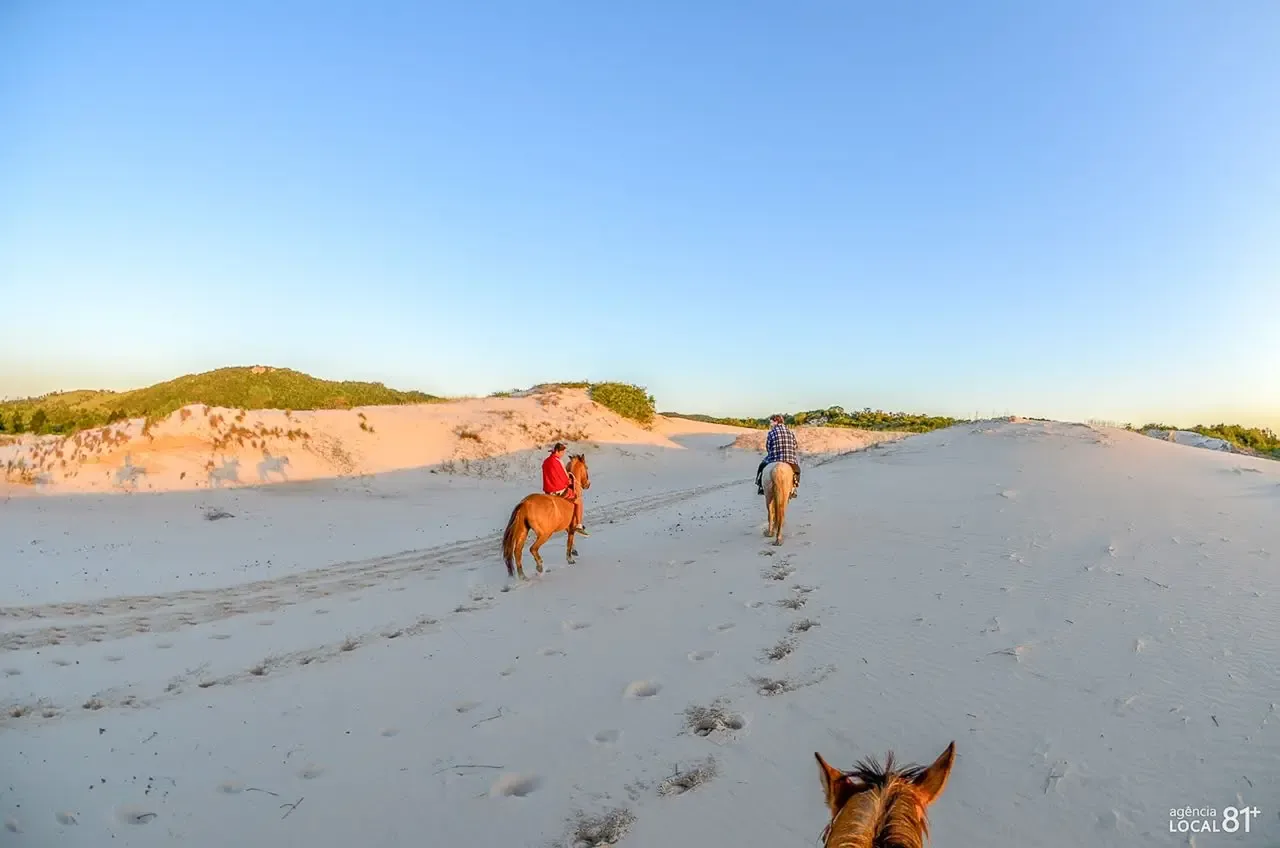 Cavalgada pelas dunas da Praia do Rosa